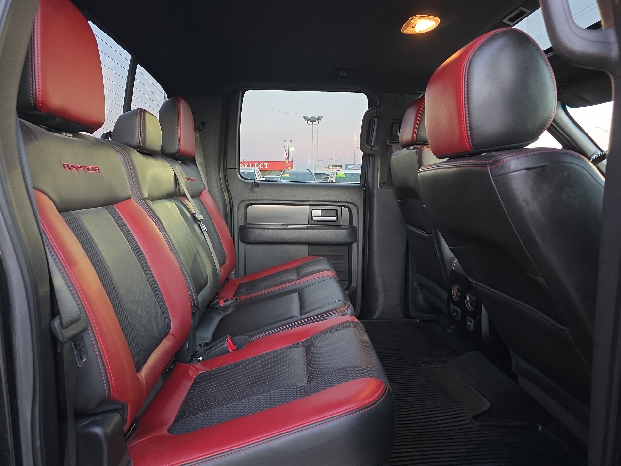 Ford F-150 4WD SuperCrew 145" SVT Raptor 2014