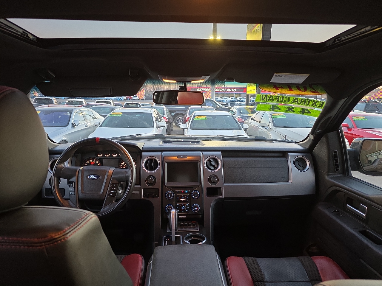 Ford F-150 4WD SuperCrew 145" SVT Raptor 2014