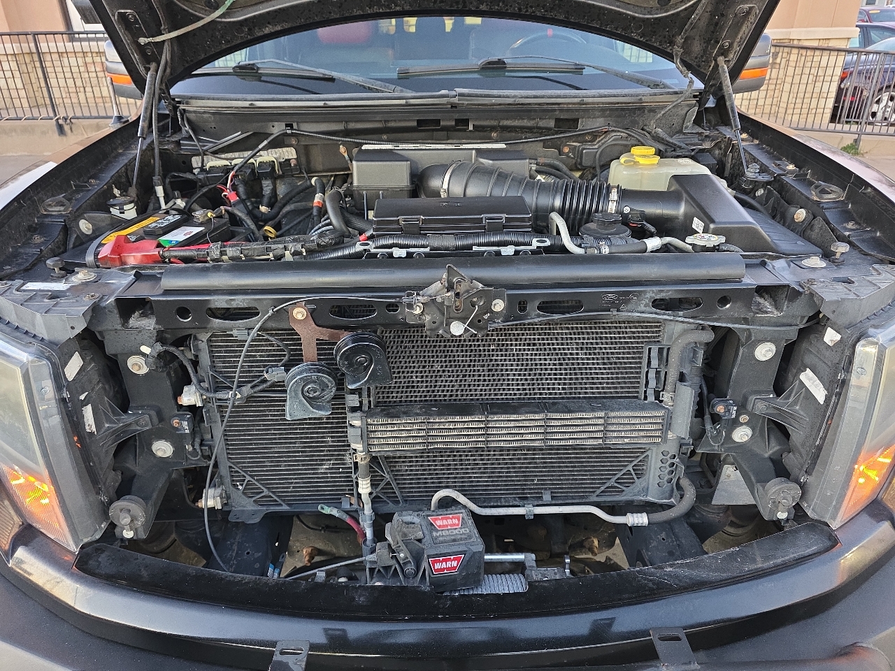 Ford F-150 4WD SuperCrew 145" SVT Raptor 2014