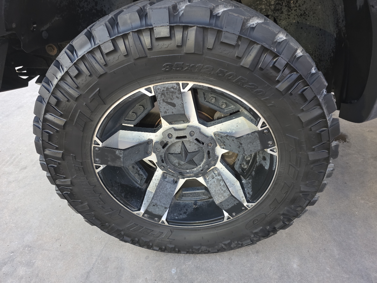 Ford F-150 4WD SuperCrew 145" SVT Raptor 2014