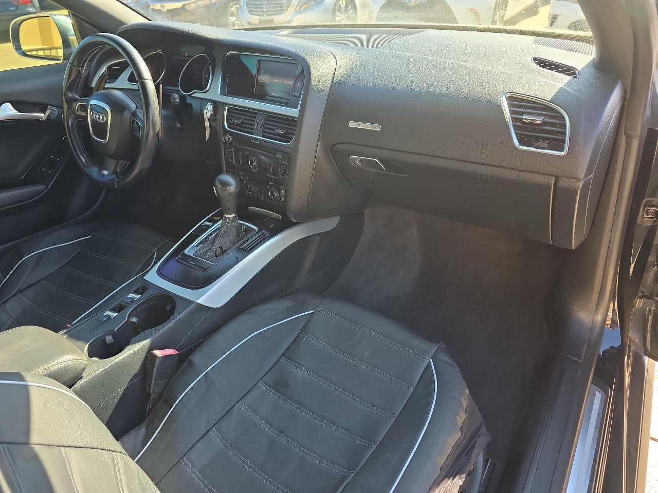 Audi S5 3.0T Premium Plus Coupe quattro S tronic 2010