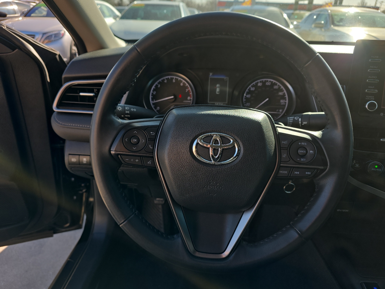 Toyota Camry SE Nightshade 4D Sedan 2024