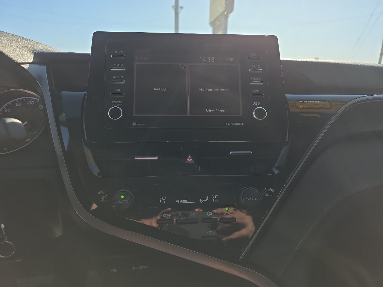 Toyota Camry SE Nightshade 4D Sedan 2024