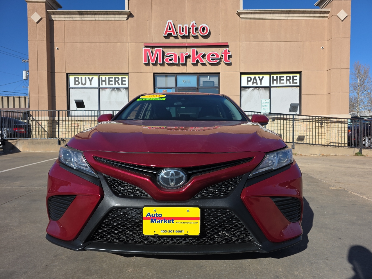 Toyota Camry SE Auto (Natl) 2018