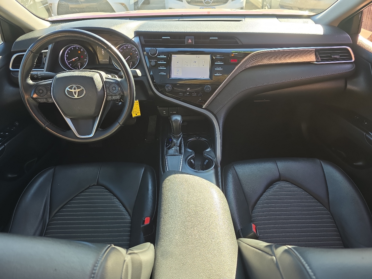 Toyota Camry SE Auto (Natl) 2018