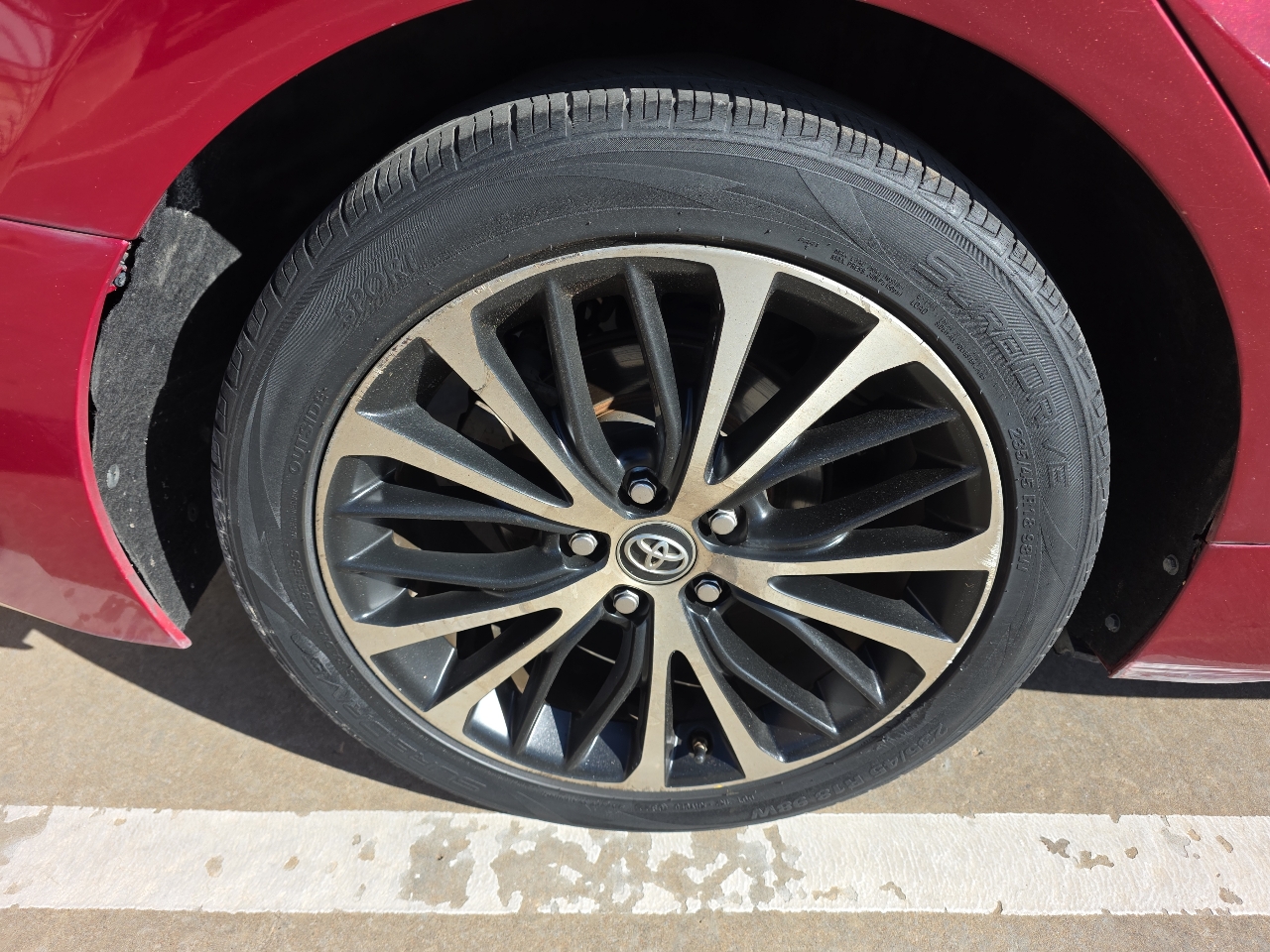 Toyota Camry SE Auto (Natl) 2018