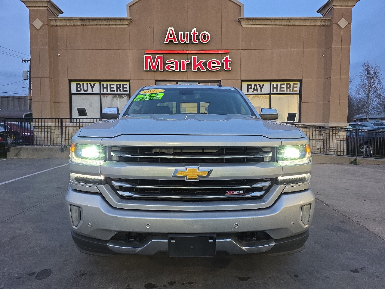 Chevrolet Silverado 1500 4WD Crew Cab 143.5" LTZ w/2LZ 2017