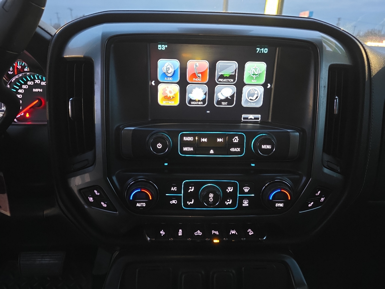 Chevrolet Silverado 1500 4WD Crew Cab 143.5" LTZ w/2LZ 2017