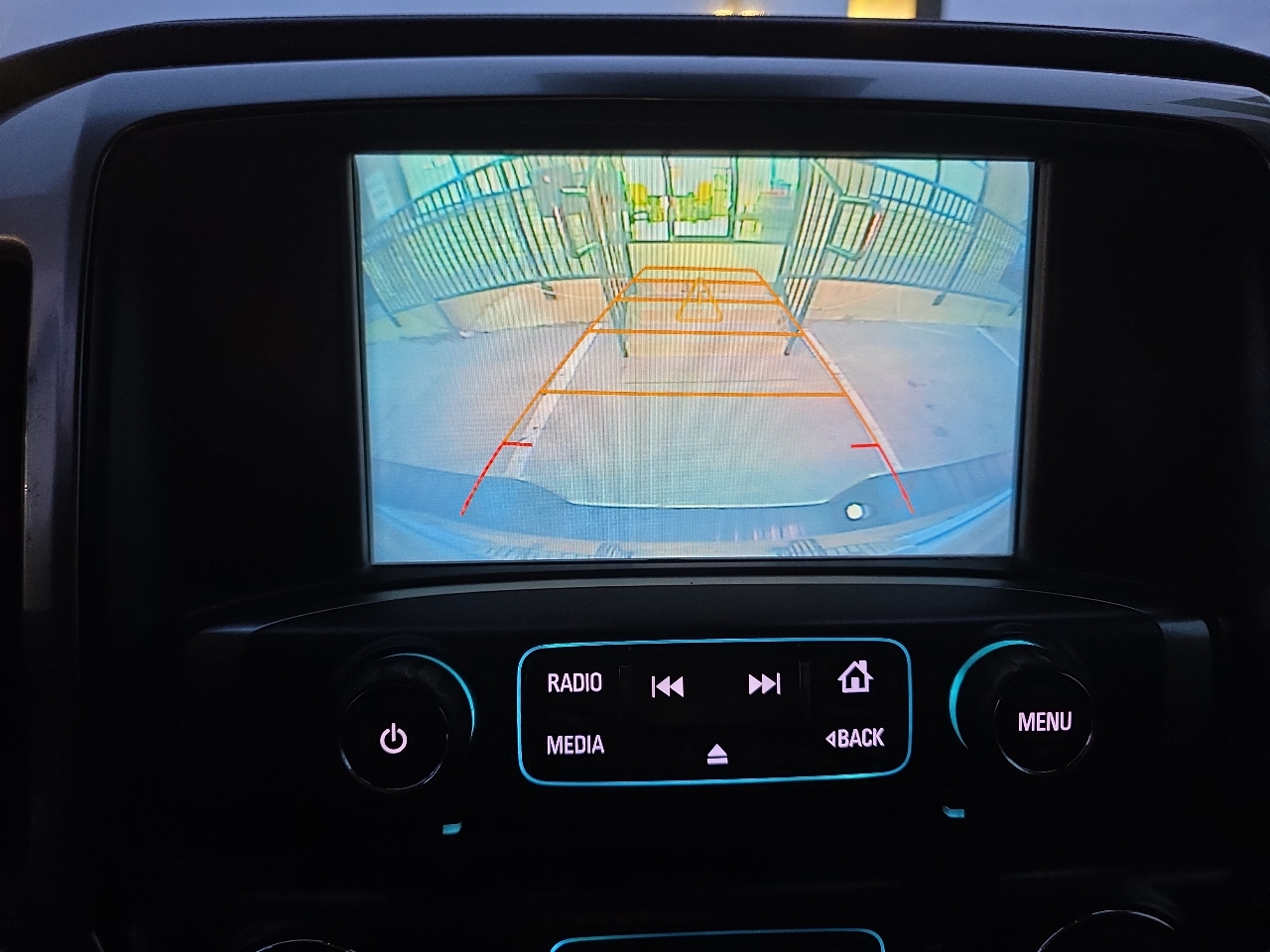 Chevrolet Silverado 1500 4WD Crew Cab 143.5" LTZ w/2LZ 2017