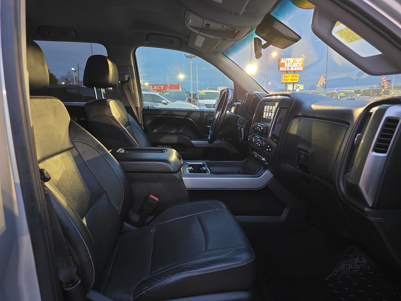 Chevrolet Silverado 1500 4WD Crew Cab 143.5" LTZ w/2LZ 2017