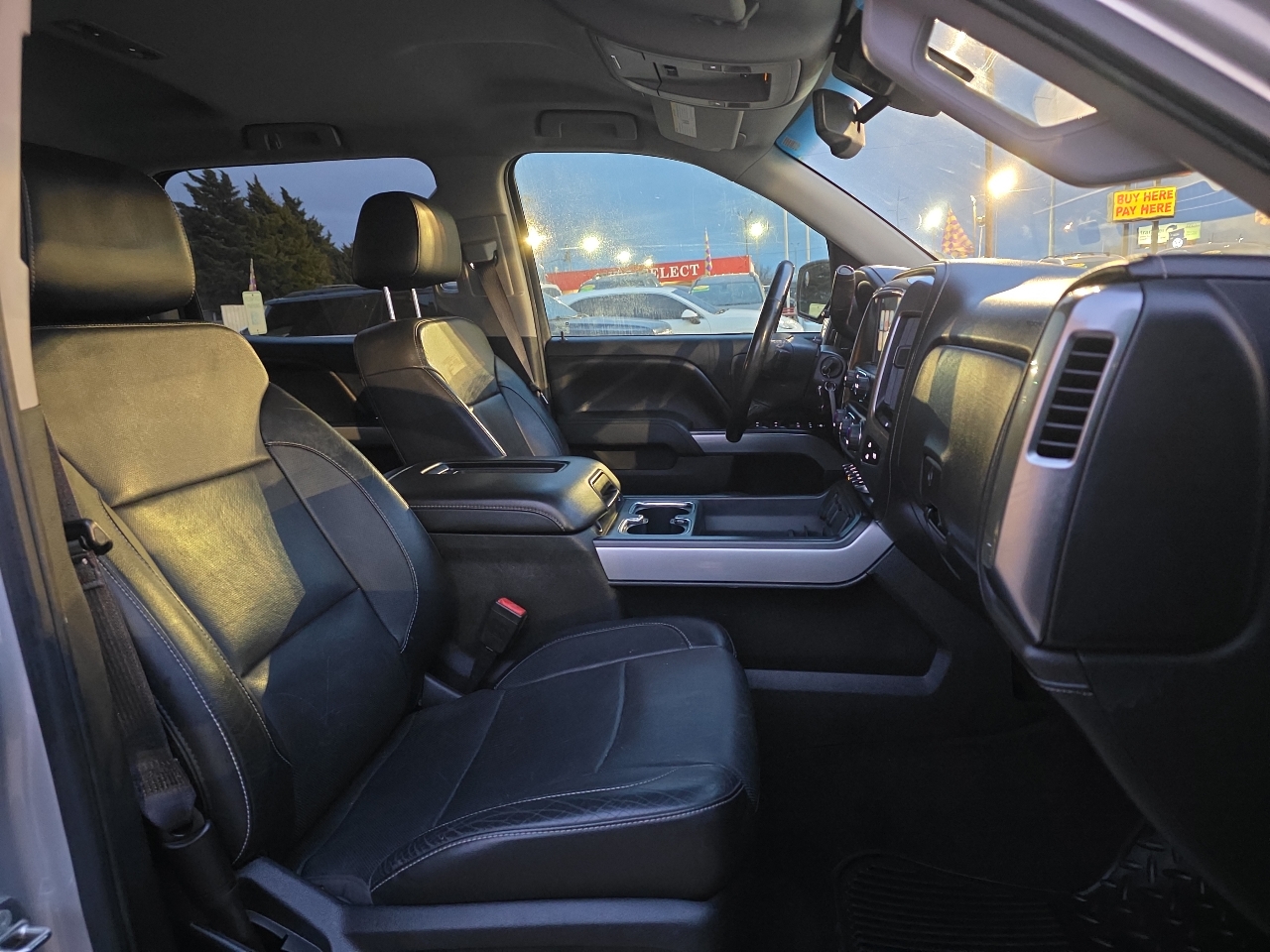 Chevrolet Silverado 1500 4WD Crew Cab 143.5" LTZ w/2LZ 2017