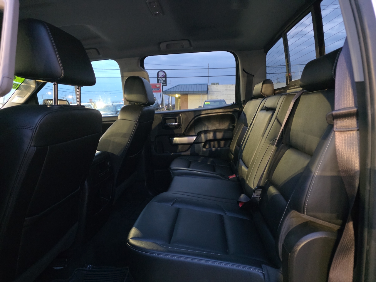 Chevrolet Silverado 1500 4WD Crew Cab 143.5" LTZ w/2LZ 2017