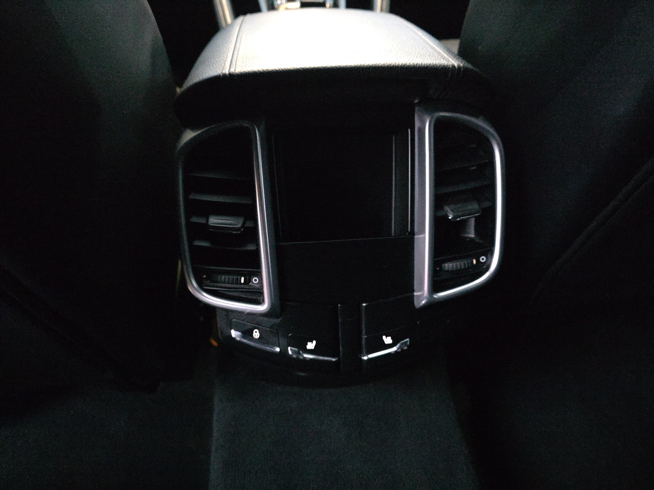 Porsche Cayenne AWD 4dr Platinum Edition 2014