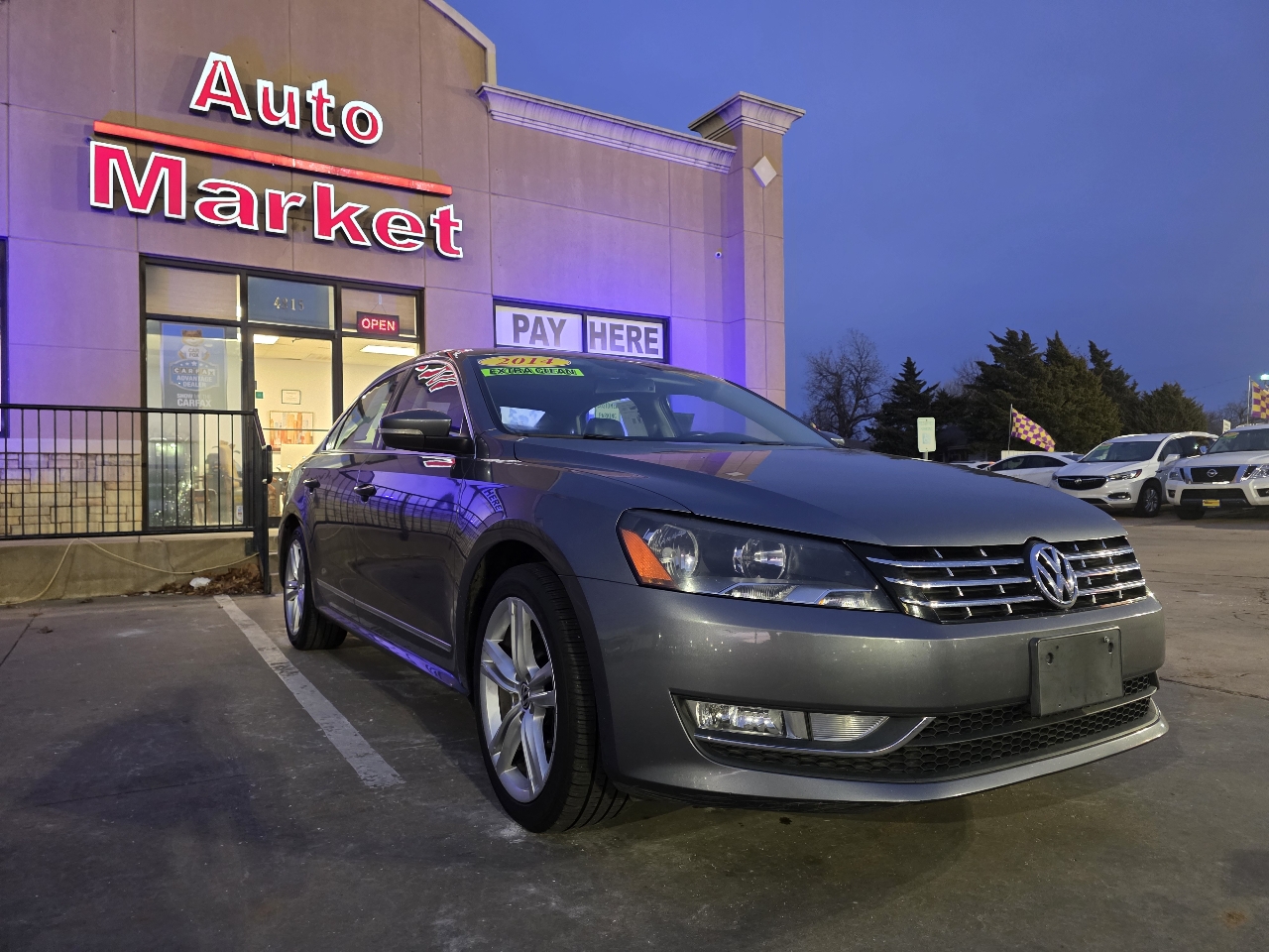 Volkswagen Passat 4dr Sdn 2.0L DSG TDI SE w/Sunroof & Nav 2014