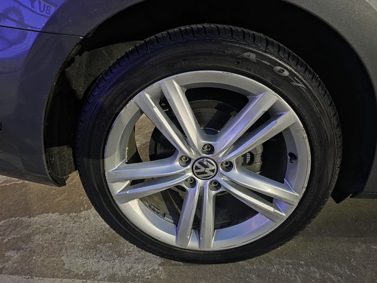 Volkswagen Passat 4dr Sdn 2.0L DSG TDI SE w/Sunroof & Nav 2014