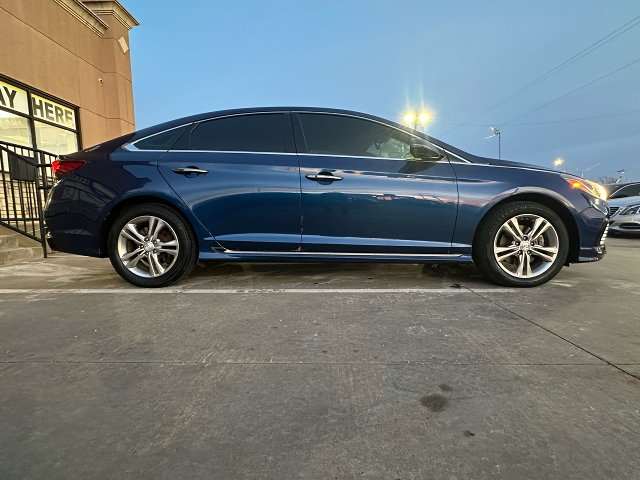 Hyundai Sonata Sport 2.4L 2019