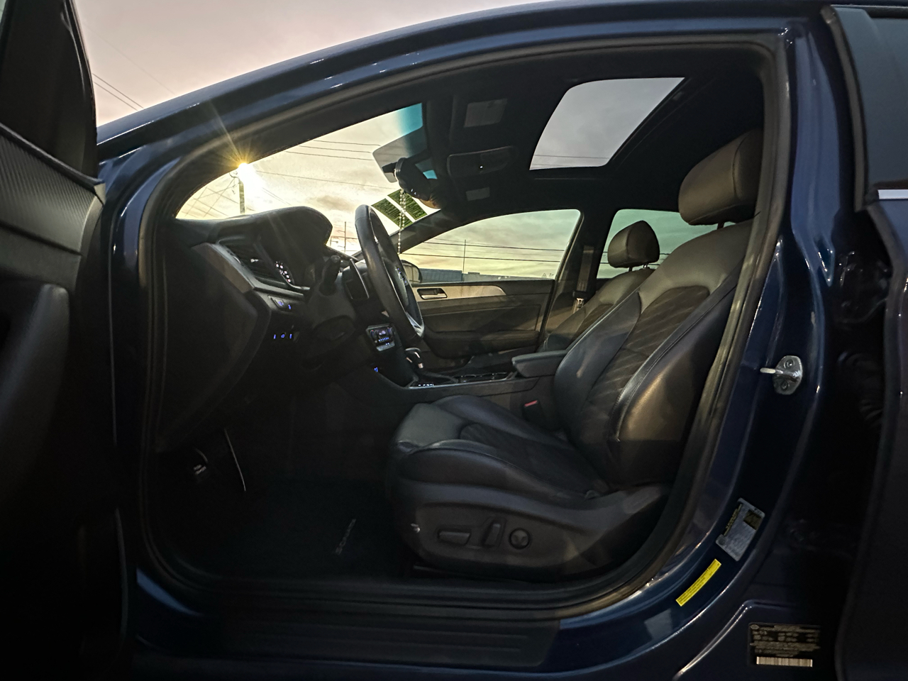 Hyundai Sonata Sport 2.4L 2019