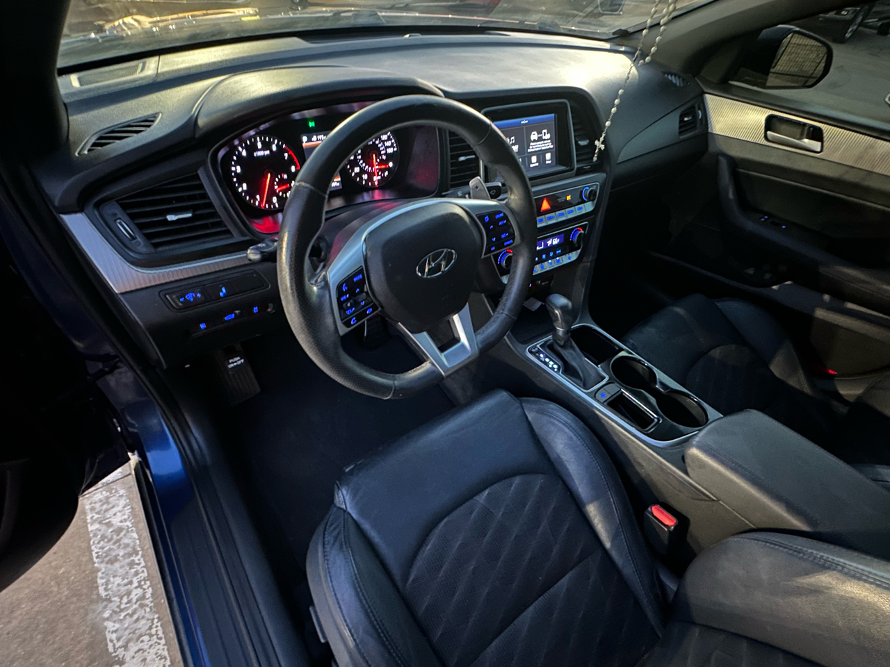 Hyundai Sonata Sport 2.4L 2019