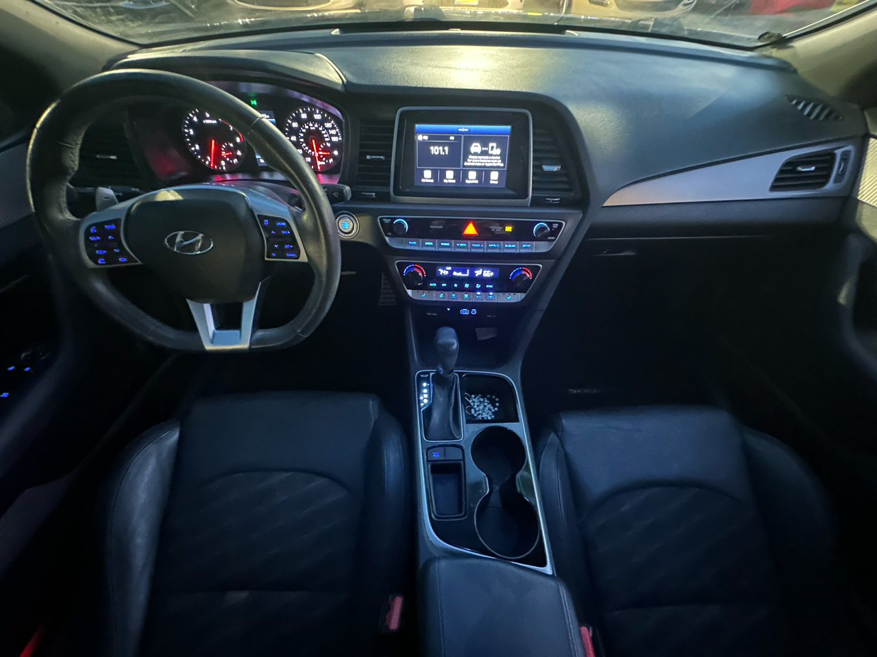 Hyundai Sonata Sport 2.4L 2019