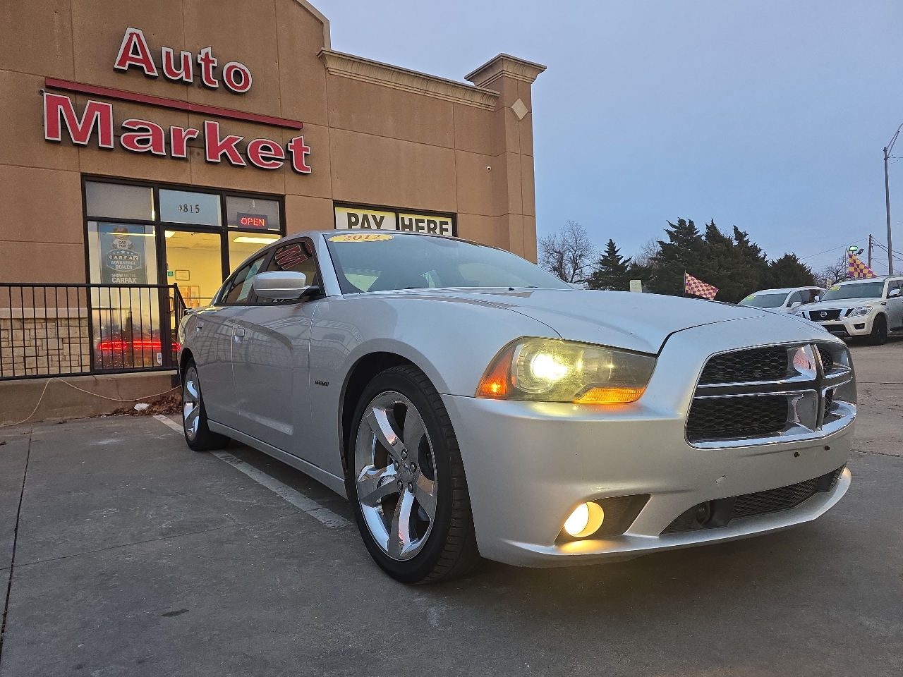 Dodge Charger 4dr Sdn RT RWD 2012