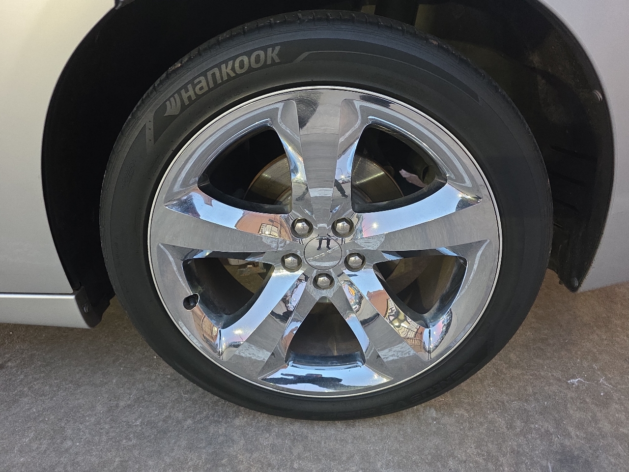 Dodge Charger 4dr Sdn RT RWD 2012