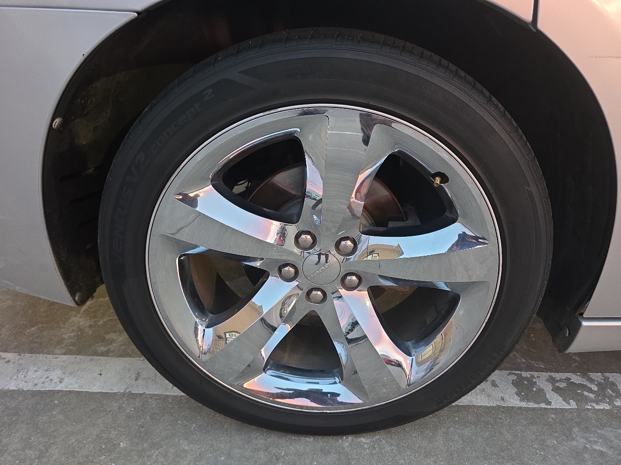 Dodge Charger 4dr Sdn RT RWD 2012