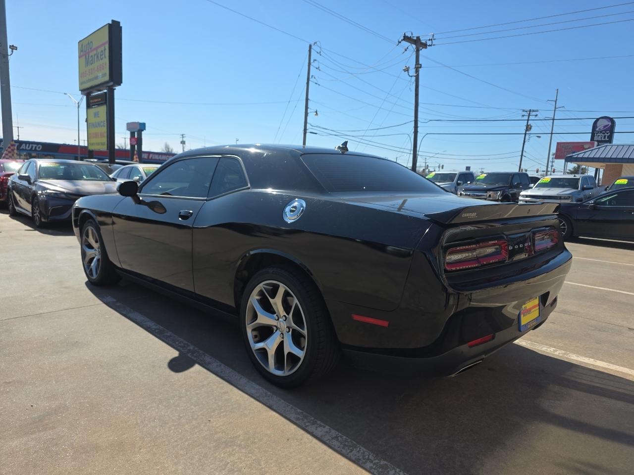 Dodge Challenger 2dr Cpe SXT 2016