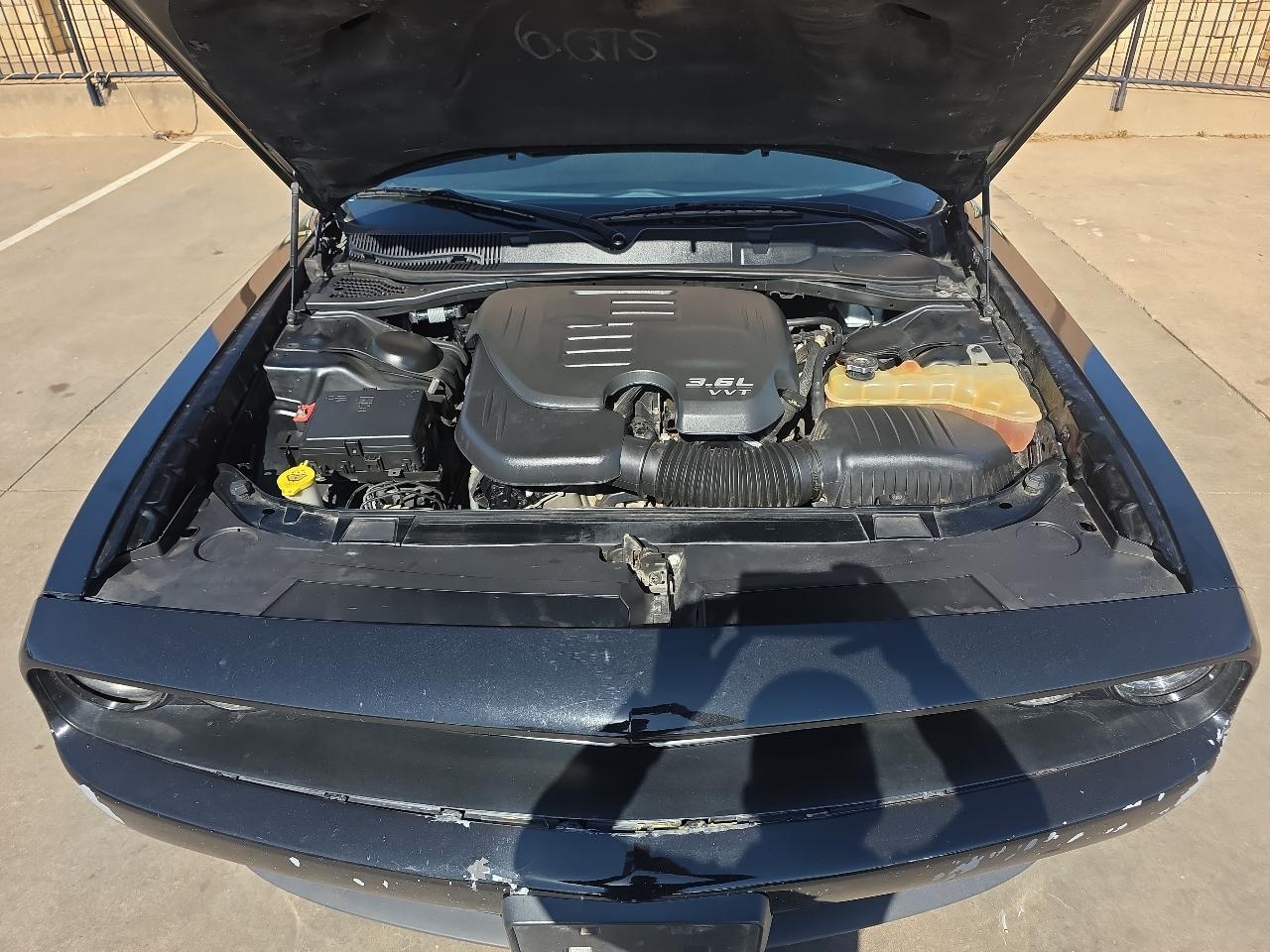 Dodge Challenger 2dr Cpe SXT 2016