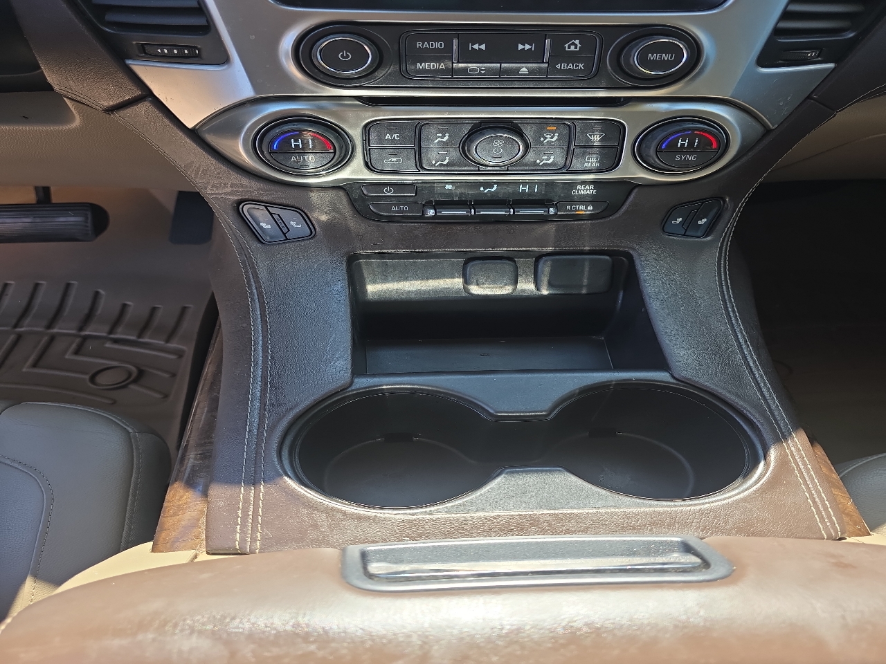 Chevrolet Tahoe 2WD 4dr LT 2015