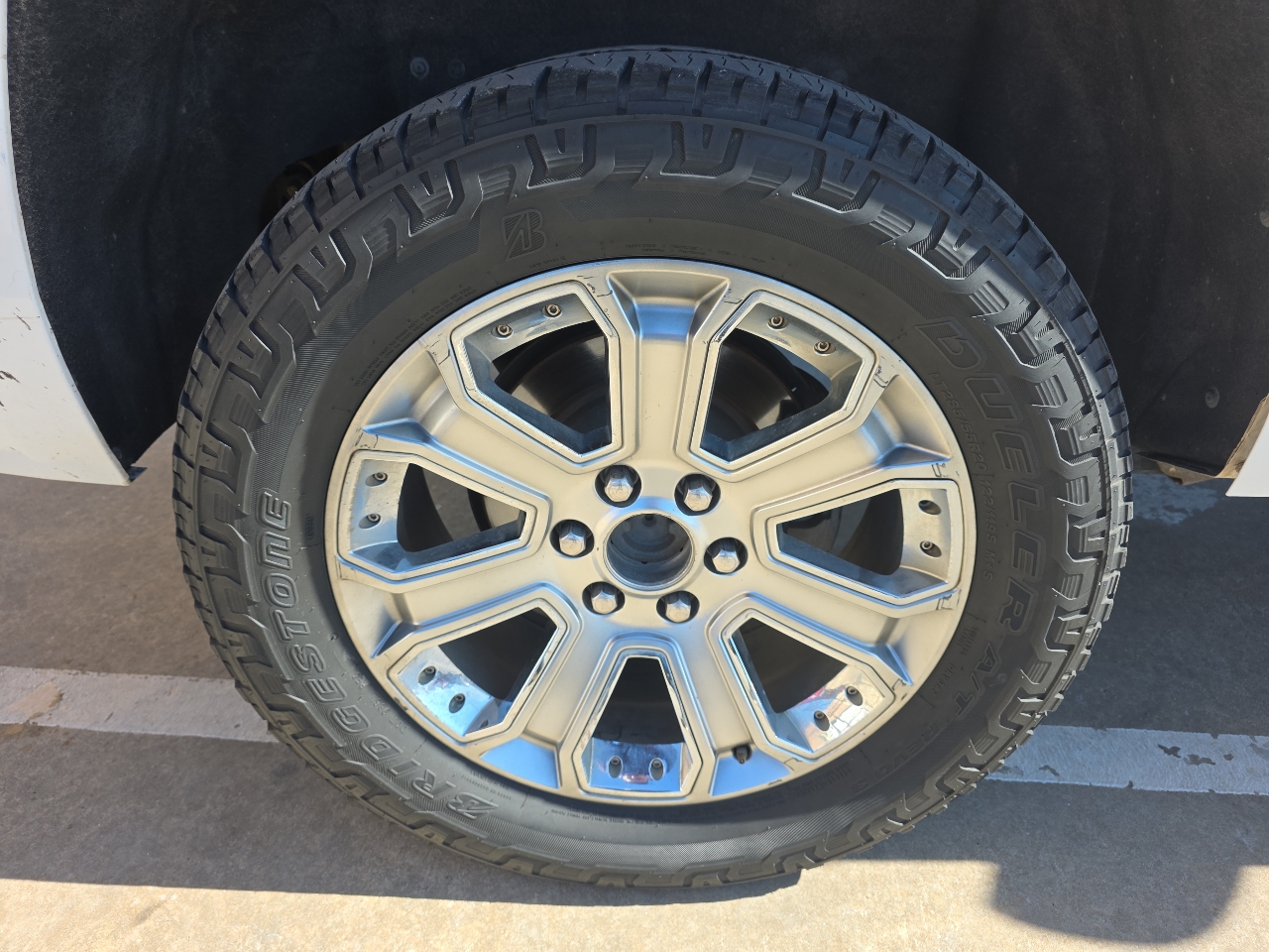 Chevrolet Tahoe 2WD 4dr LT 2015