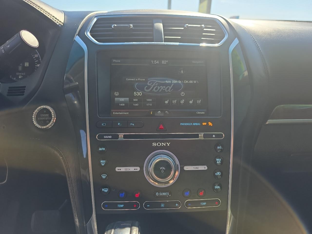 Ford Explorer 4WD 4dr Platinum 2016