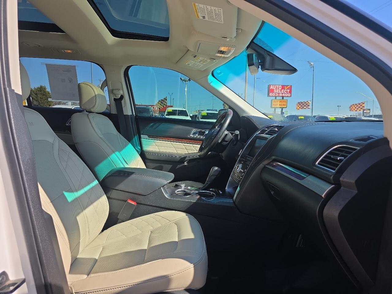 Ford Explorer 4WD 4dr Platinum 2016