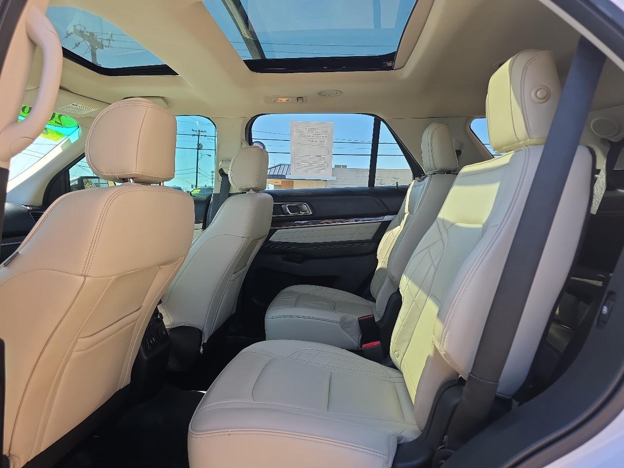 Ford Explorer 4WD 4dr Platinum 2016