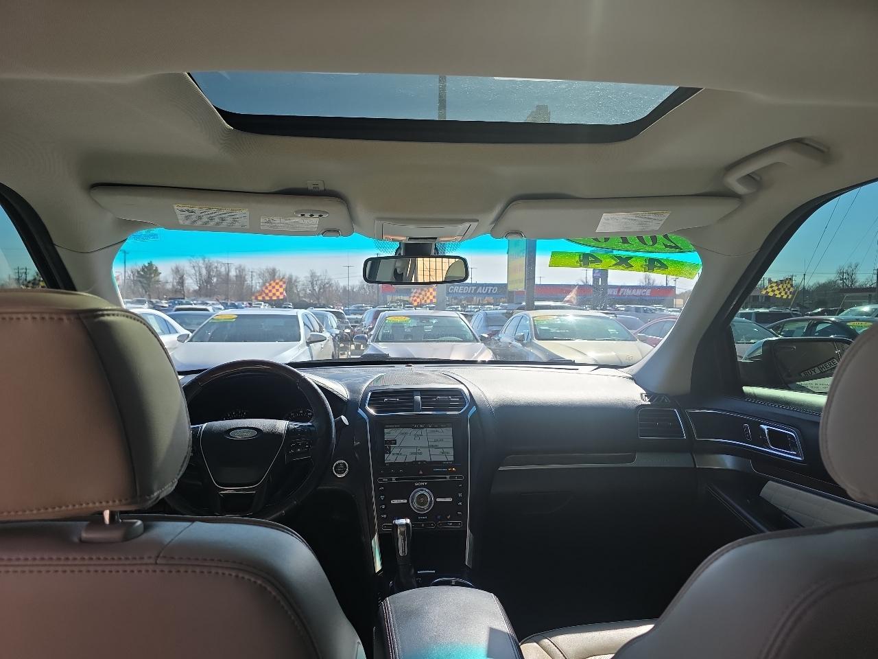 Ford Explorer 4WD 4dr Platinum 2016