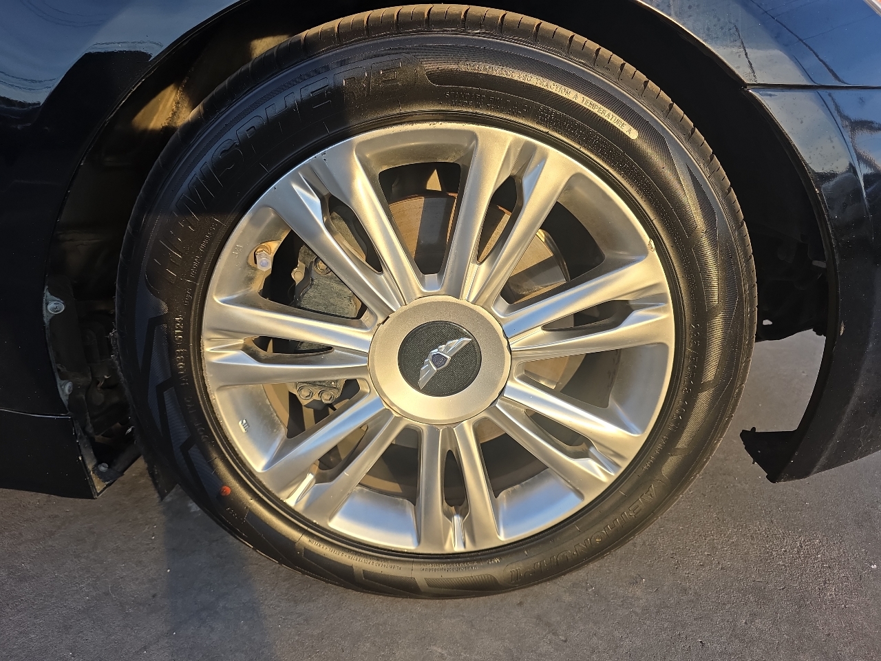 Hyundai Genesis 4dr Sdn V6 3.8L 2013