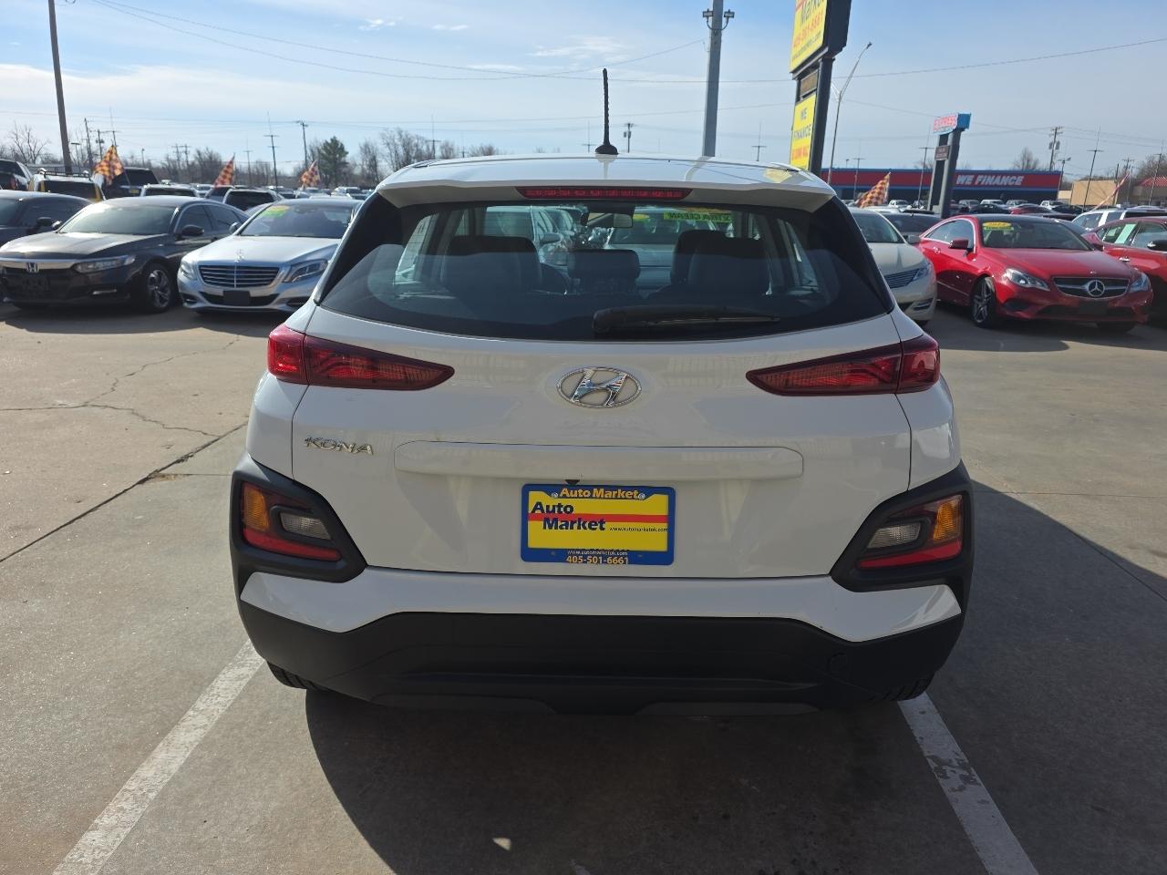Hyundai Kona SE Auto FWD 2019