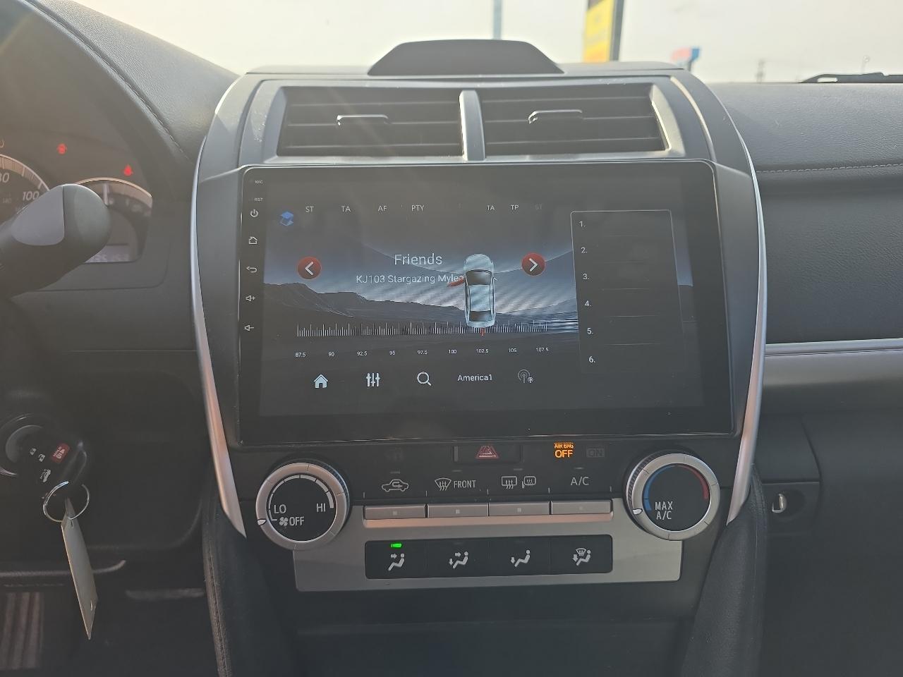 Toyota Camry 2014.5 4dr Sdn I4 Auto SE Sport (Natl) 2014