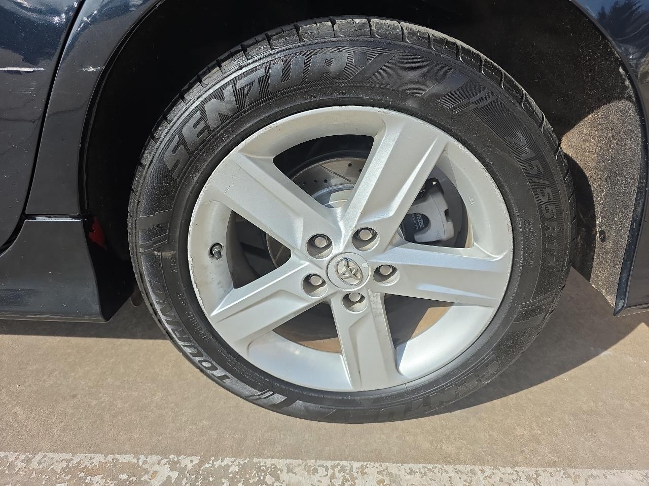 Toyota Camry 2014.5 4dr Sdn I4 Auto SE Sport (Natl) 2014