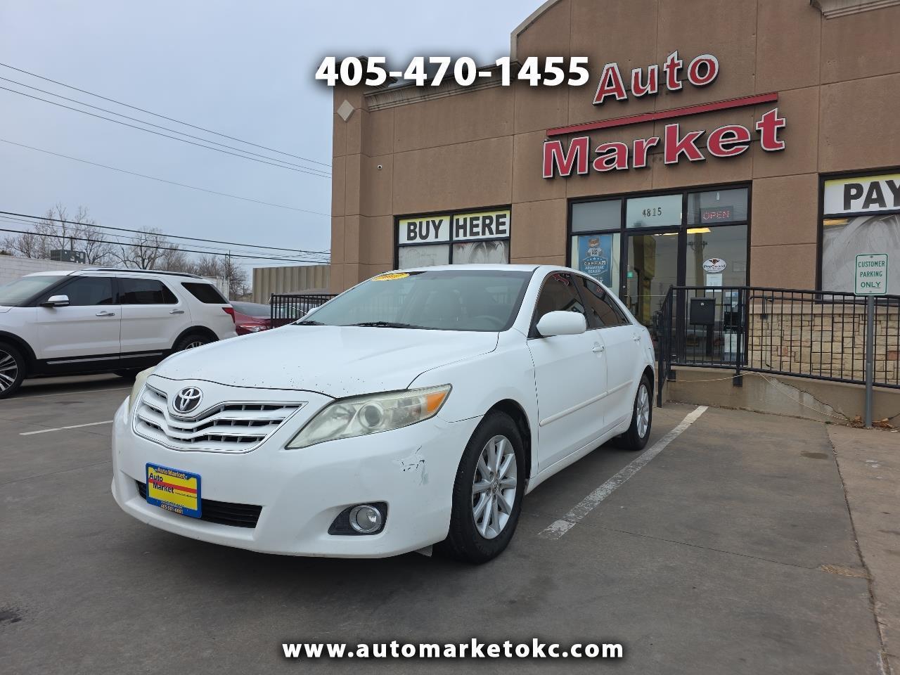 Toyota Camry 4dr Sdn I4 Auto XLE (Natl) 2011