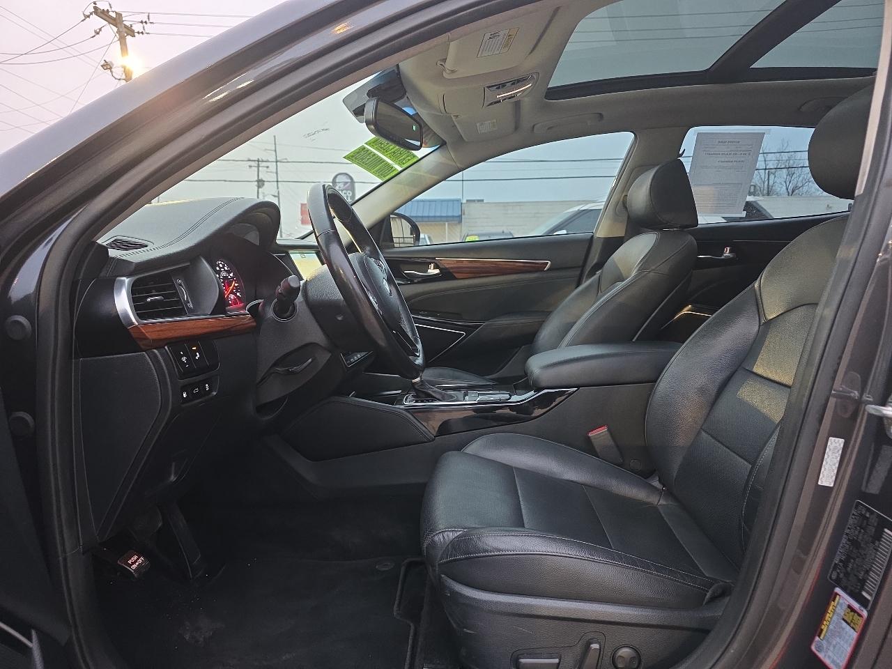 Kia Cadenza Premium Sedan 2017