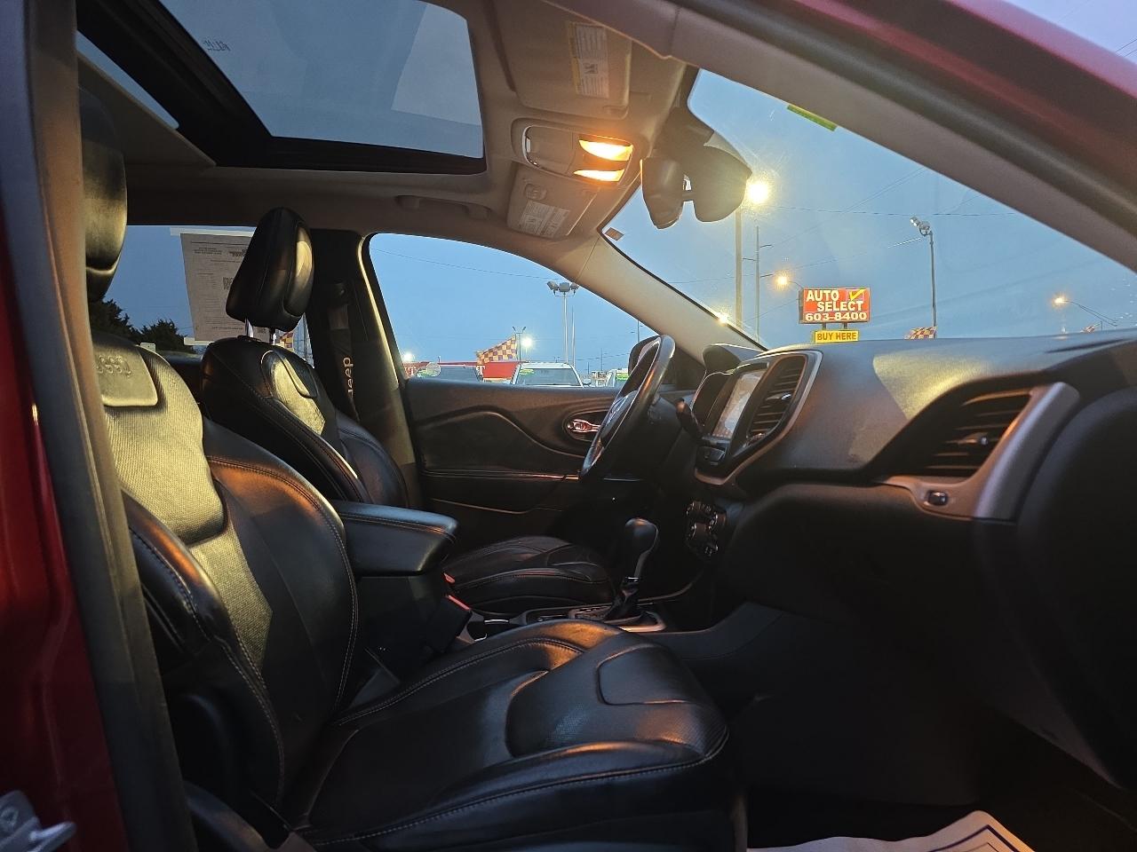 Jeep Cherokee FWD 4dr Limited 2015