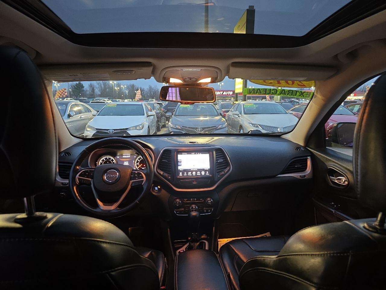 Jeep Cherokee FWD 4dr Limited 2015