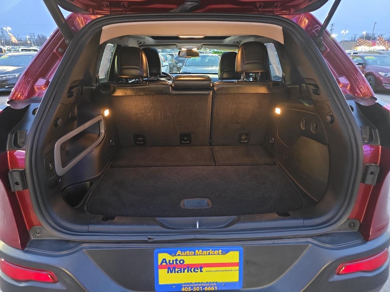 Jeep Cherokee FWD 4dr Limited 2015