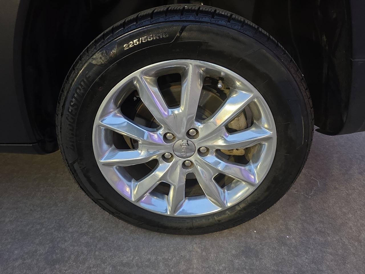 Jeep Cherokee FWD 4dr Limited 2015