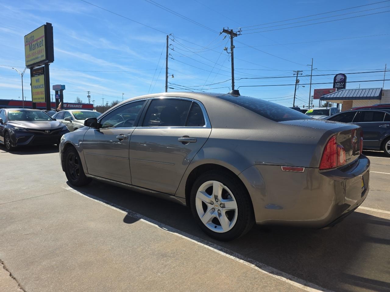 Chevrolet Malibu 4dr Sdn LS w/1LS 2011