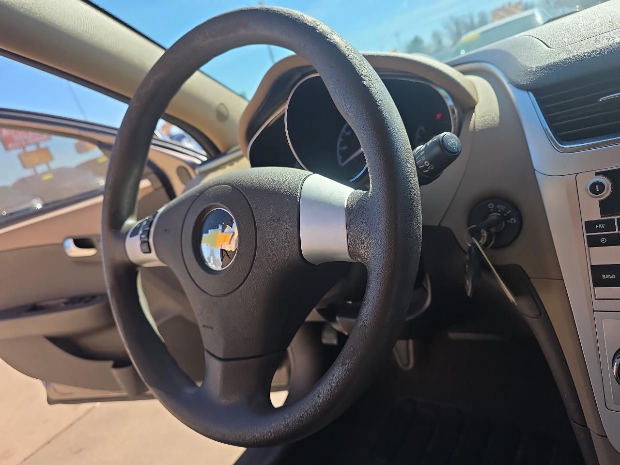 Chevrolet Malibu 4dr Sdn LS w/1LS 2011