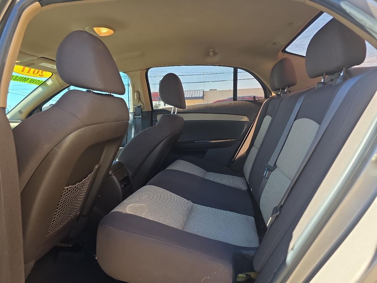 Chevrolet Malibu 4dr Sdn LS w/1LS 2011