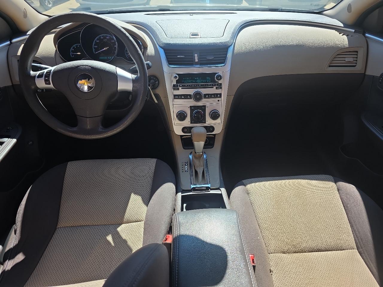 Chevrolet Malibu 4dr Sdn LS w/1LS 2011