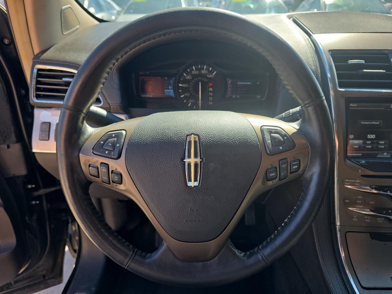 Lincoln MKX FWD 4dr 2012