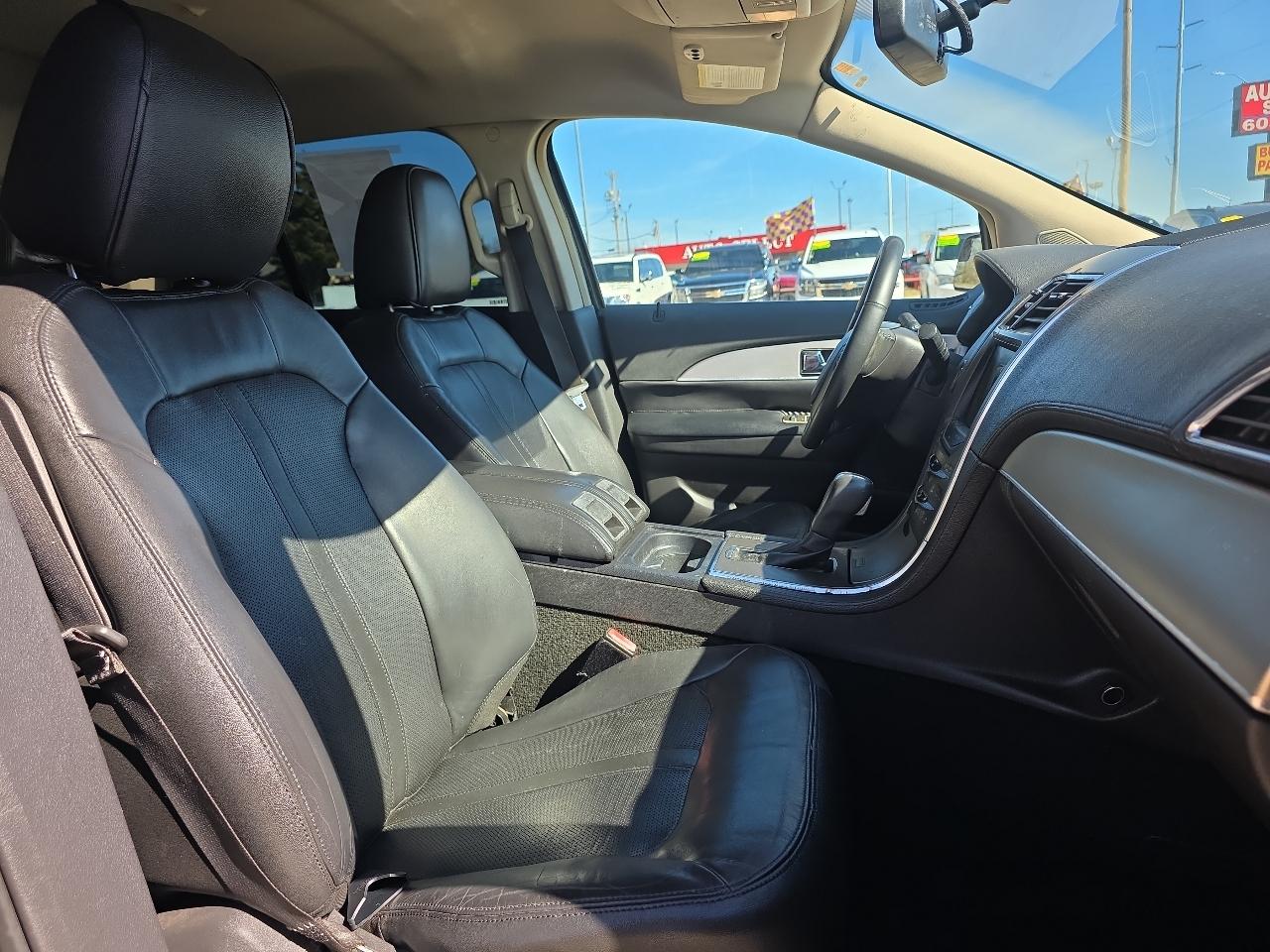 Lincoln MKX FWD 4dr 2012